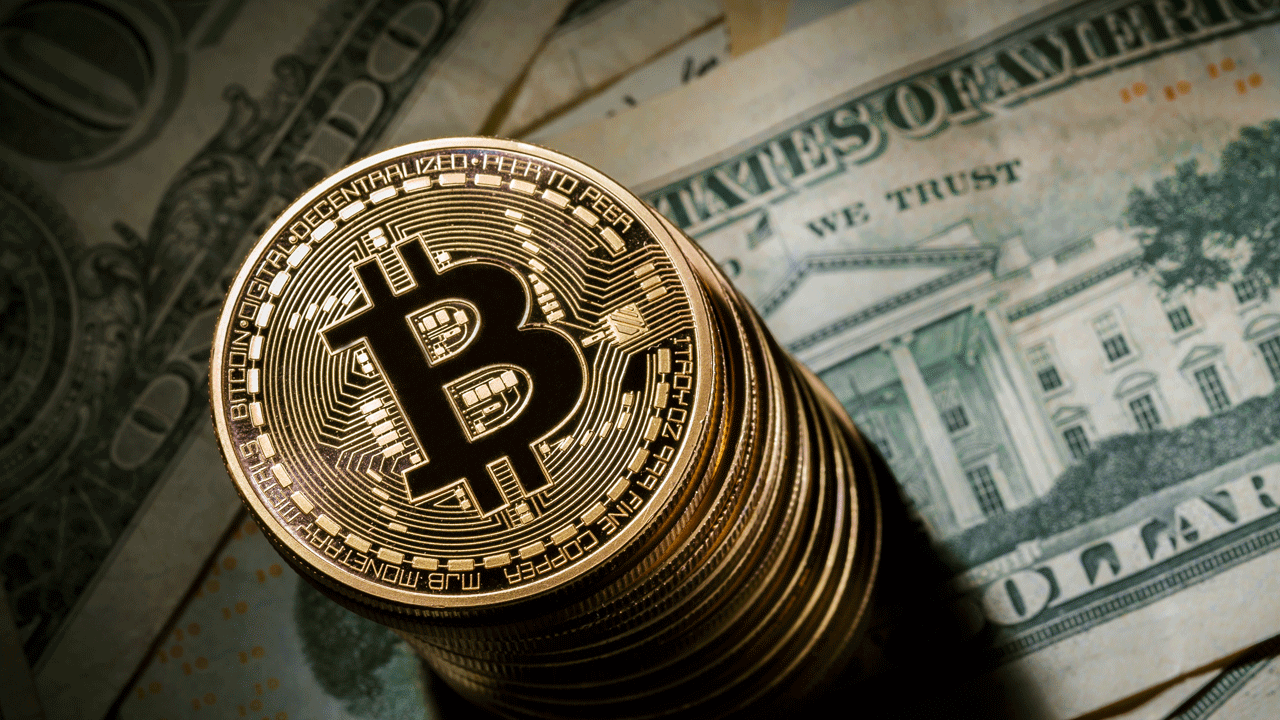 Bitkoinas nukrito žemiau 30 dolerių ribos - LRT